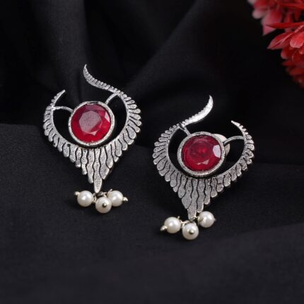 Maroon OX Curved Round Earring