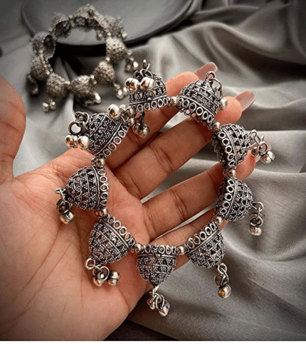 Oxidised 8 cap Bracelet
