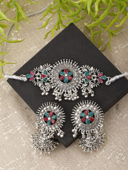 GS Green Maroon Round Center Flower Choker
