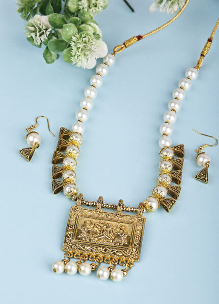Off White Beads Oxidised Samosa Square Ganesh