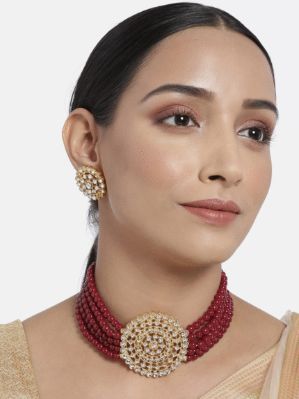 Maroon Choker